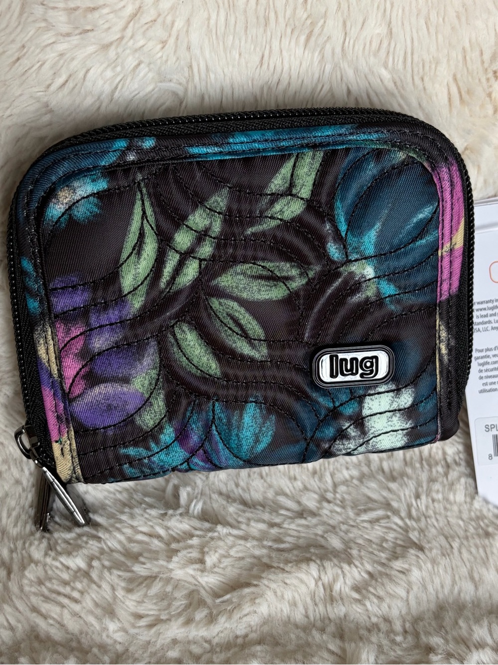 NWT Lug Splits Wallet in Bloom Black